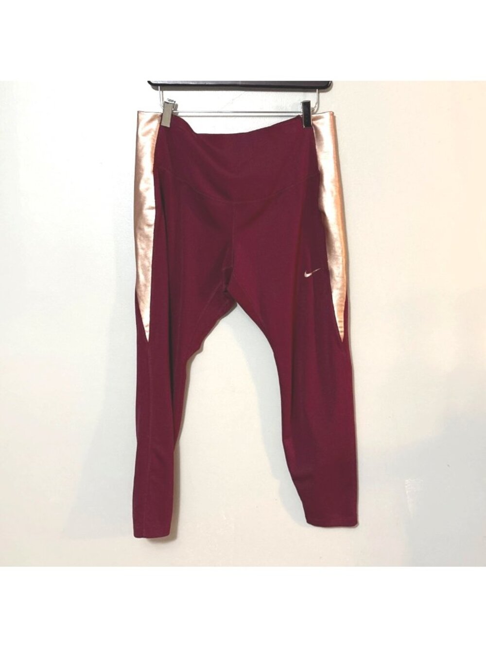 Nike Dri-Fit Burgundy Leggings With Gold Side Panels 1X